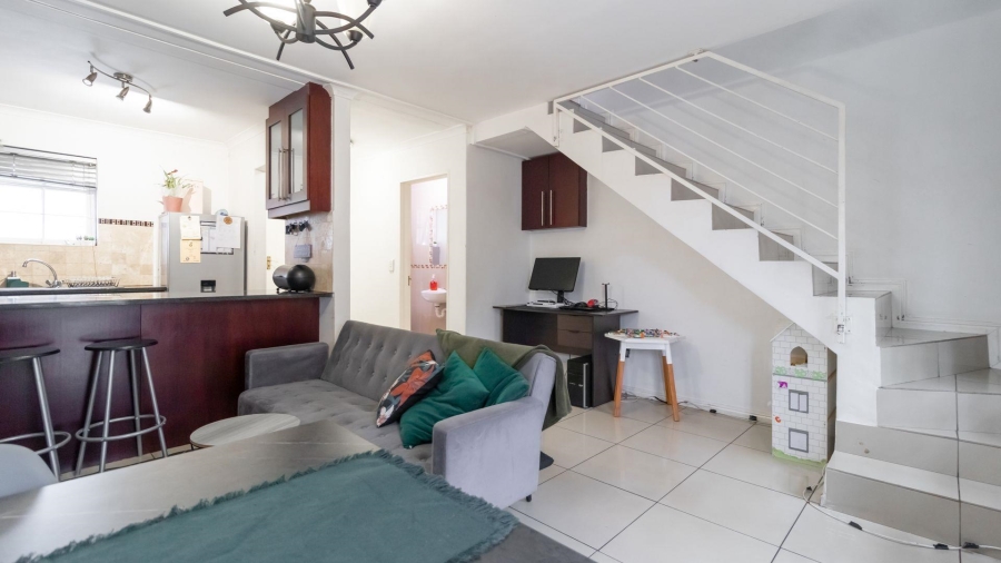 2 Bedroom Property for Sale in Wynberg Western Cape